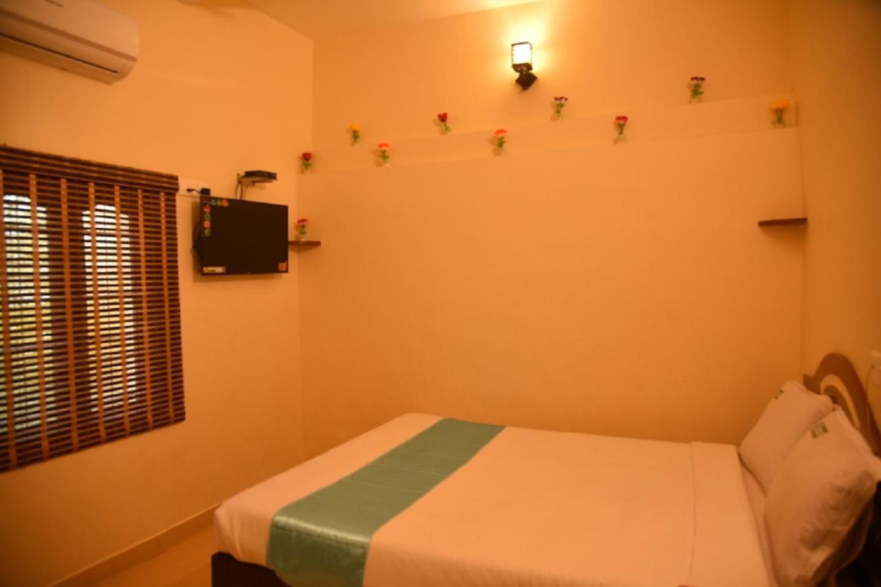 A P Guest House Pondicherry Exterior photo