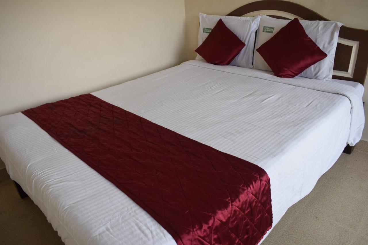 A P Guest House Pondicherry Exterior photo